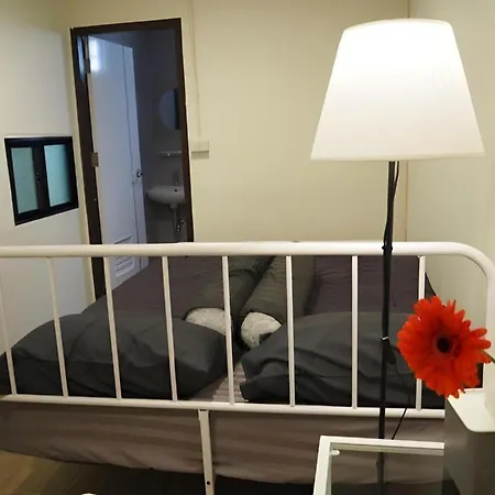 Round The Clock Hostel