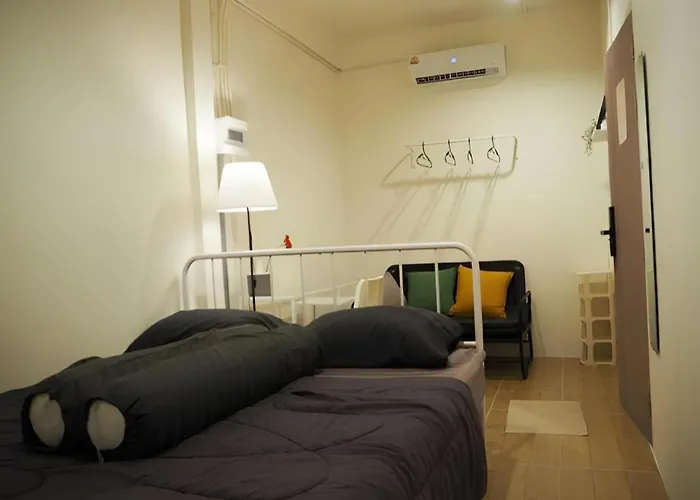 Hotel Round The Clock Bangkok